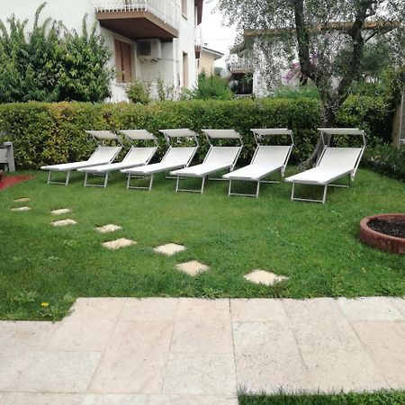 Appartamento Villa Tony Lazise Kültér fotó
