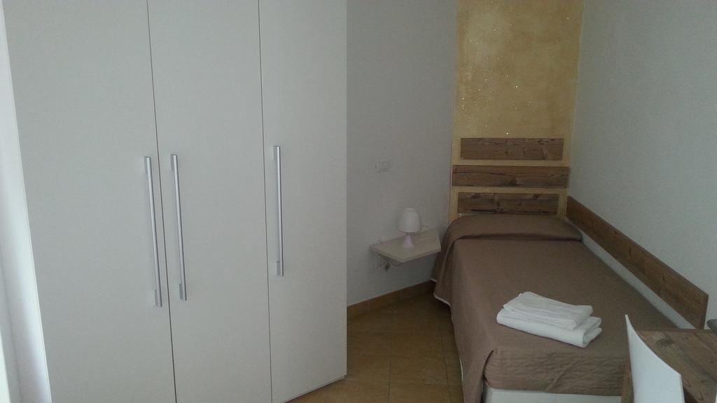 Appartamento Villa Tony Lazise Kültér fotó