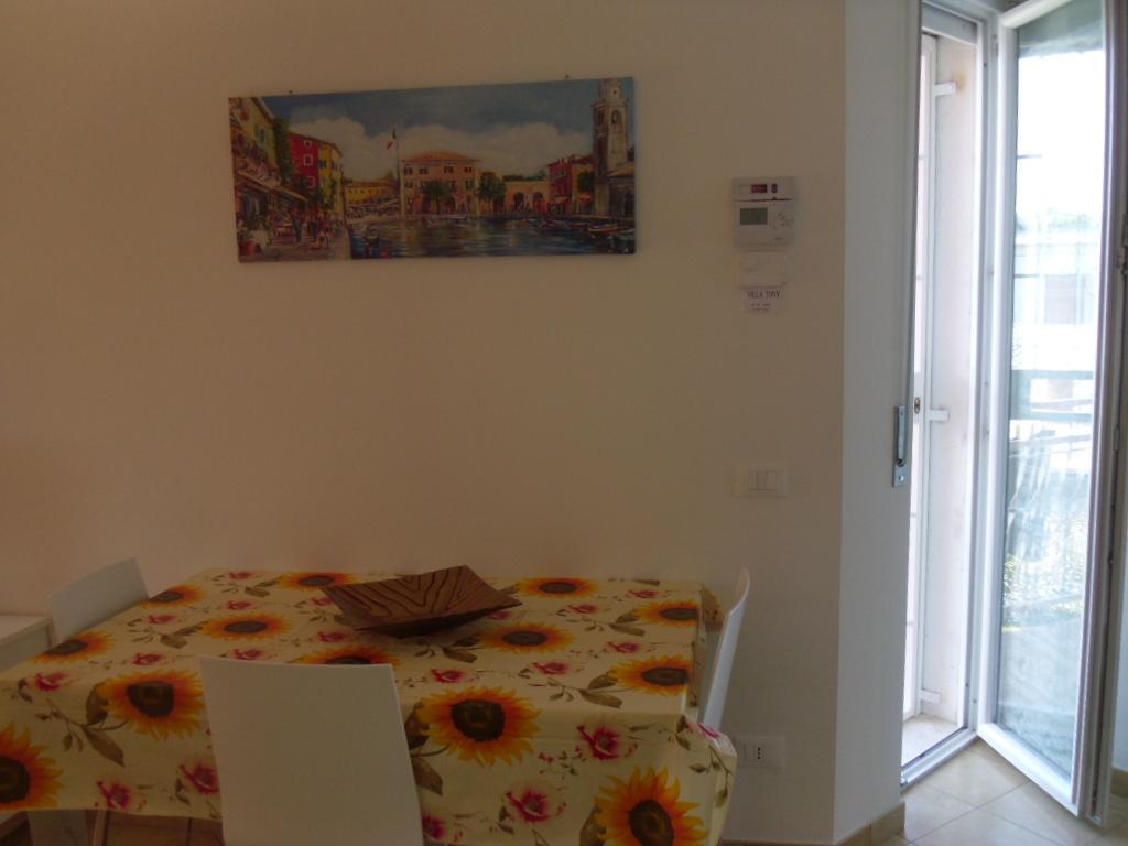 Appartamento Villa Tony Lazise Szoba fotó