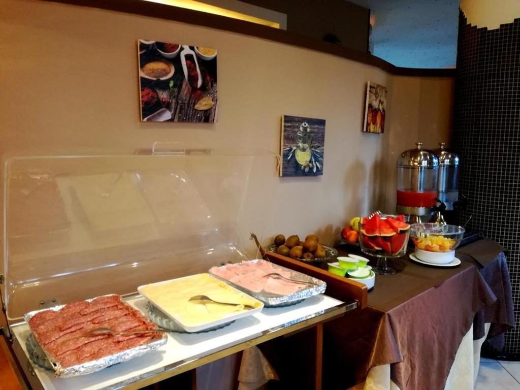 Appartamento Villa Tony Lazise Kültér fotó
